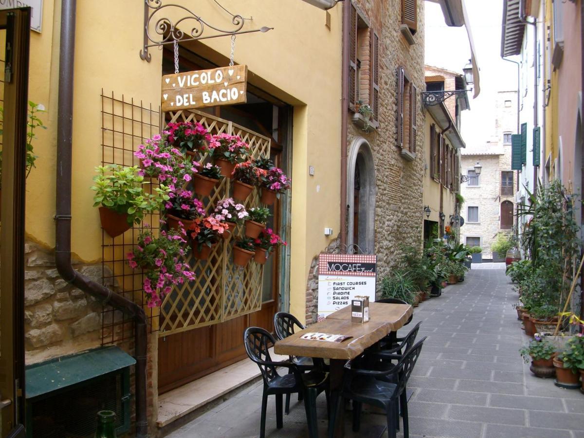 La Poventa Wi-Fi E Parcheggio In Centro Villa Tuoro sul Trasimeno Exterior photo