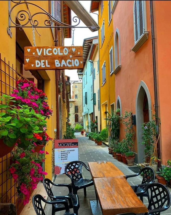 La Poventa Wi-Fi E Parcheggio In Centro Villa Tuoro sul Trasimeno Exterior photo